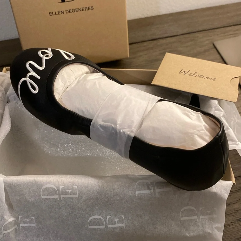 NIB [Ellen Degeneres] EG: 'Love' Langlee Ballet Flats in Black Big Girls Sz 4.5 - Picture 4 of 11
